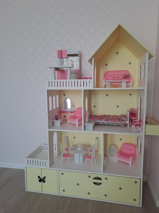 Кукольный дом, ляльковий будинок