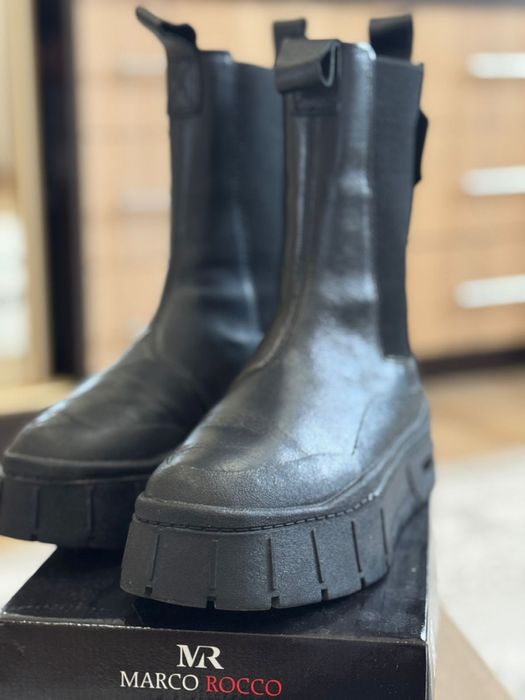 Продам  челсі високі Puma
