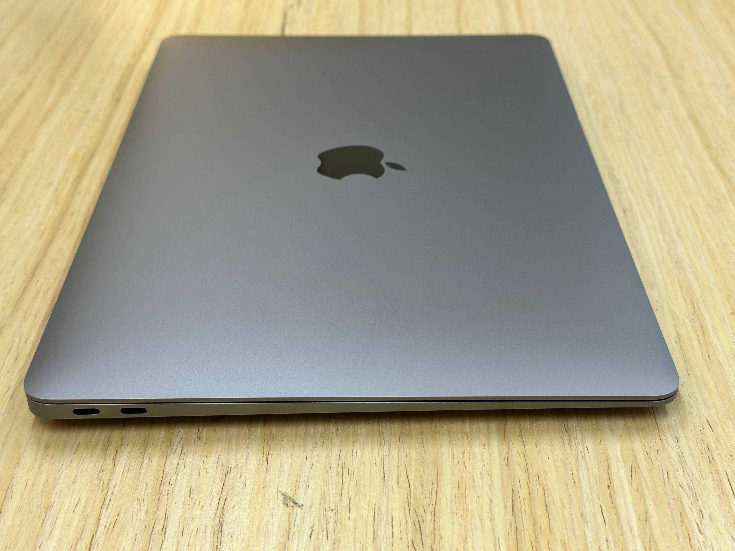 /8222/ MacBook Air M1 13" 7GPU/16GB/256GB Space Gray  Обмін Гарантія