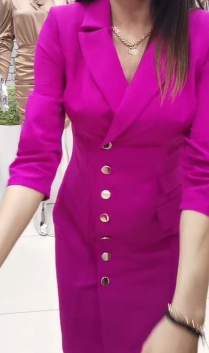 Nowa marynarkowa świeta sukienka fuksja