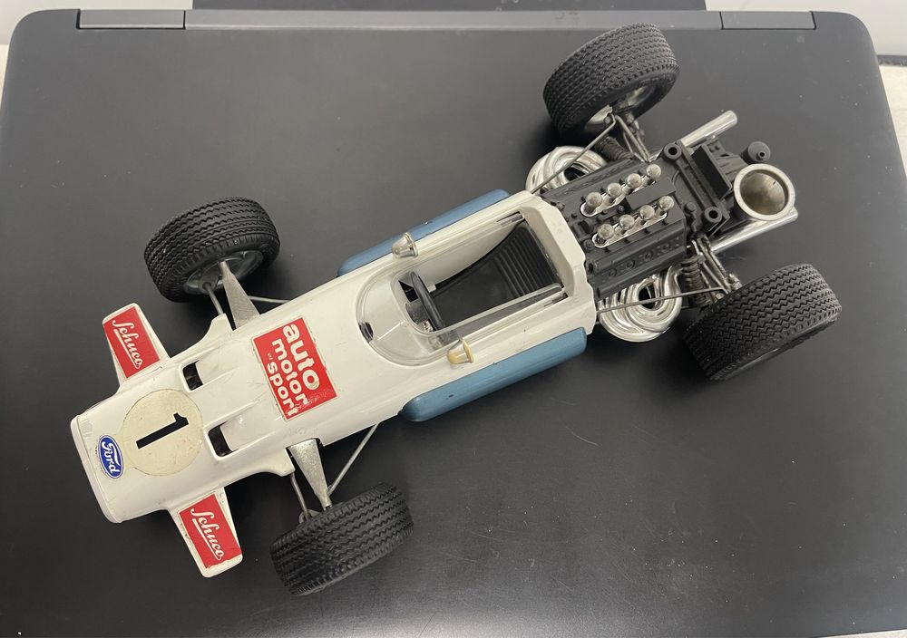Модель авто Формула 1 Schuco Ford № 356175 колекційна