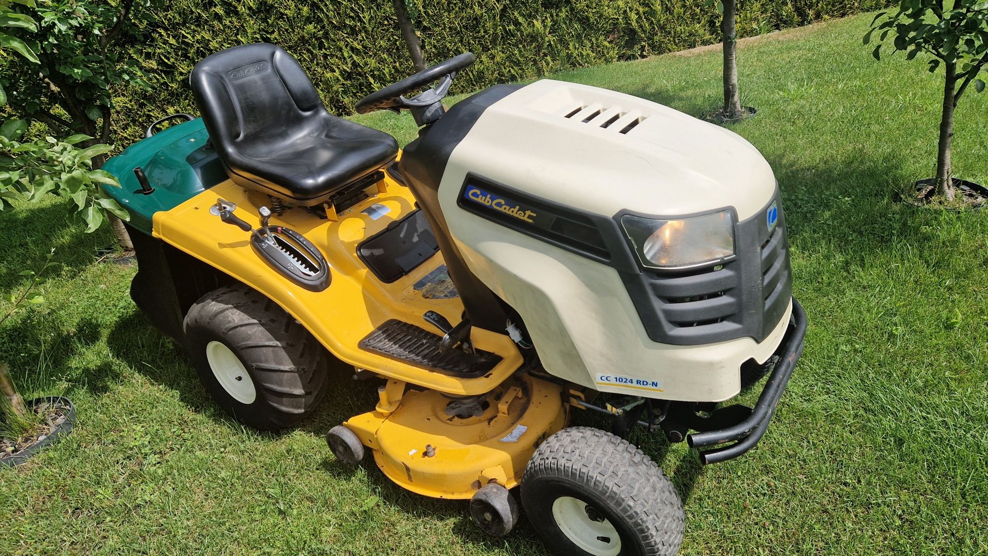 Traktorek kosiarka mtd cub cadet cc1024 kawasaki