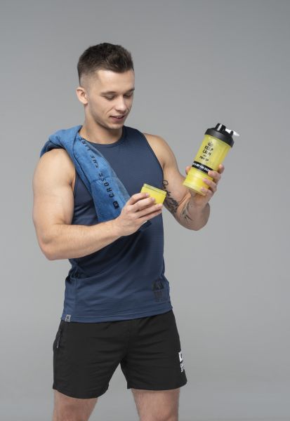 Shaker do koktajli IQ BETA 500ml