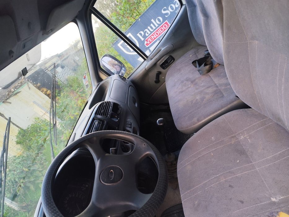 Ford transit teto alto