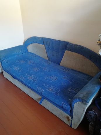 Продаж розкладного дивана