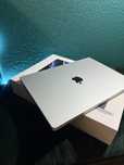 MacBook 16 Pro    M2
