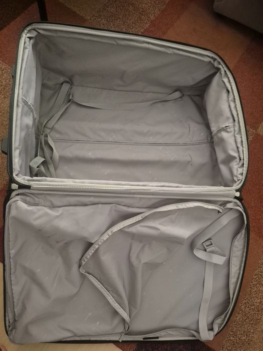 Mala de Viagem Cinzenta