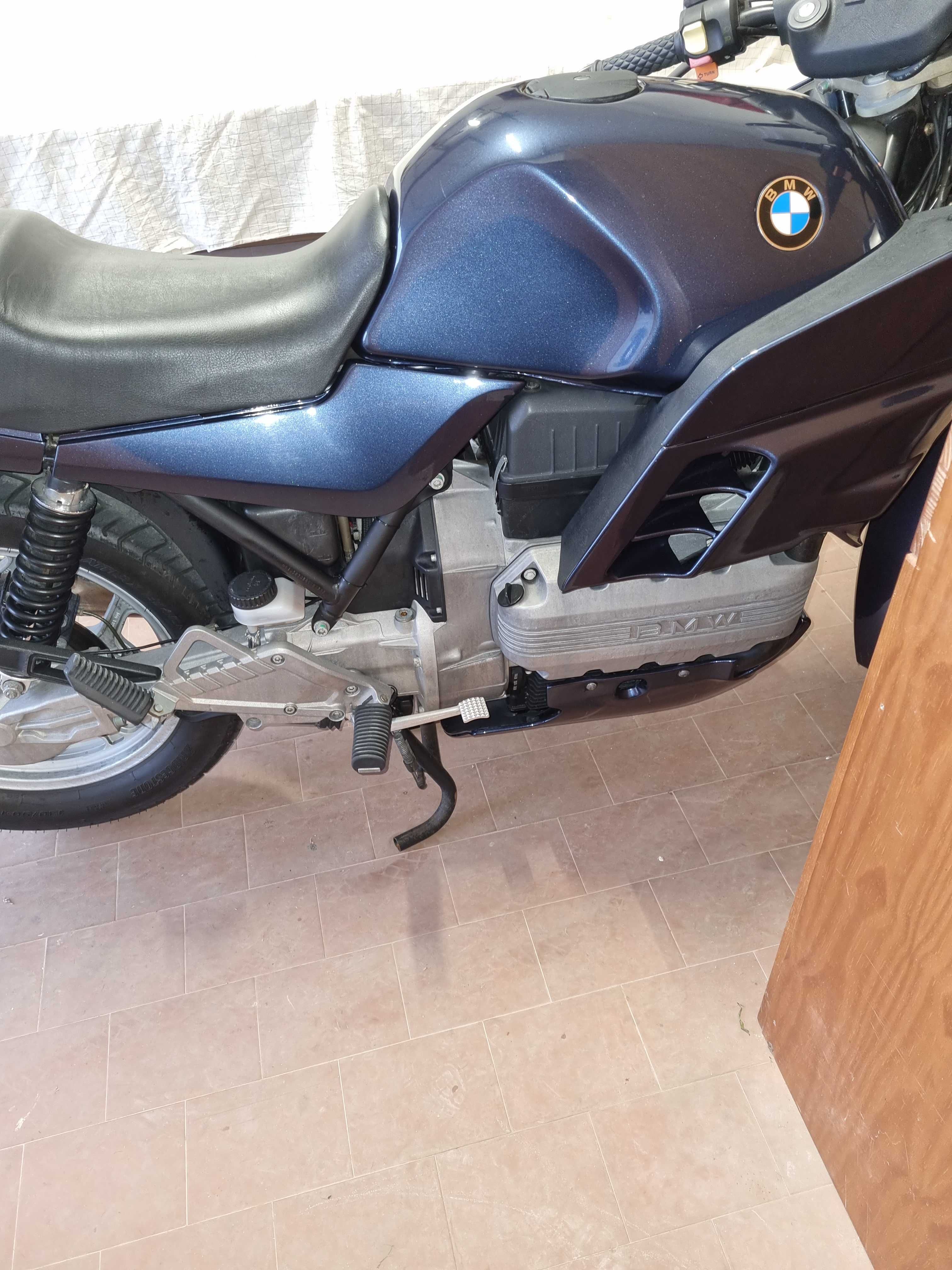 BMW K100RS " flying brick"