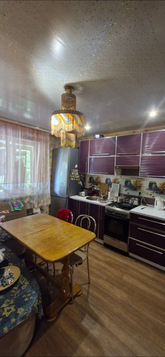Полтава. Дом отдельностоящий  с двором ост Боженка 18500