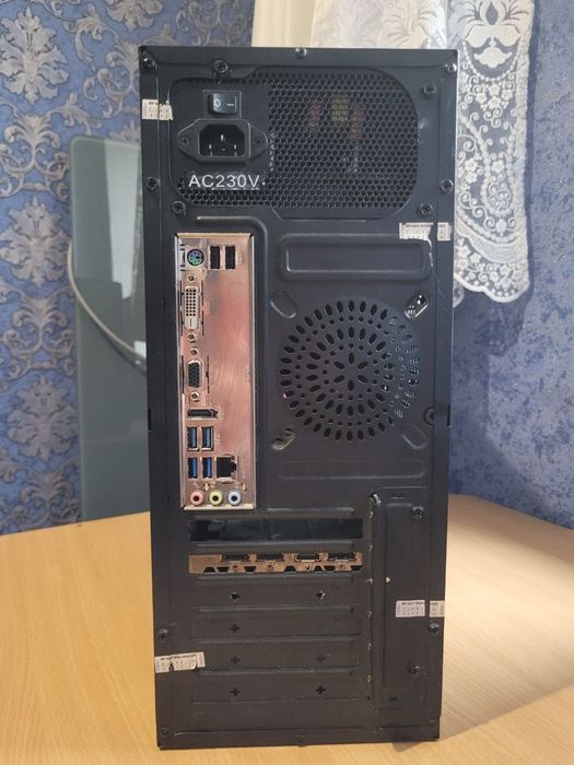 Продам комп'ютер AMD Ryzen 5