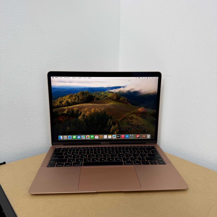 Macbook Air 2019 { i5 | 8gb | 128 ssd) Як новий . Гарантія