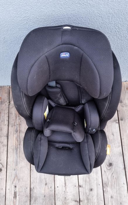 Chicco fotelik samochodowy 40-105cm