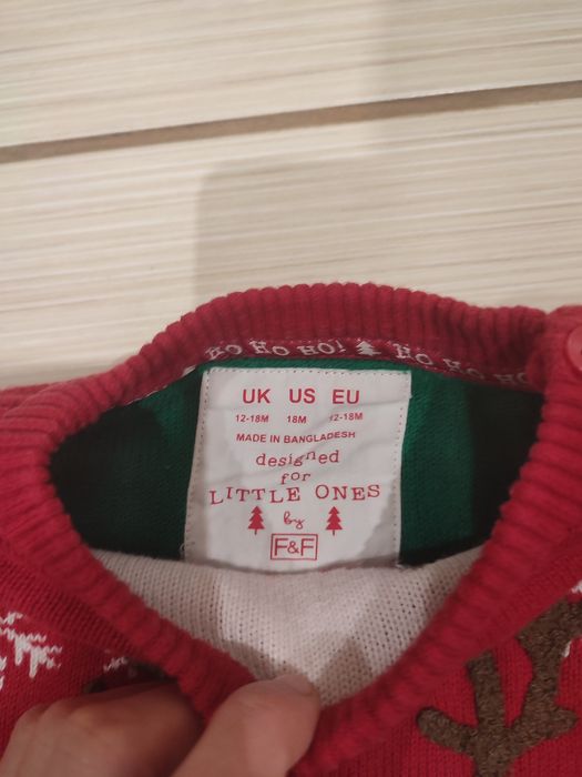 Sweter swiateczny rozmiar 12-18miesiecy