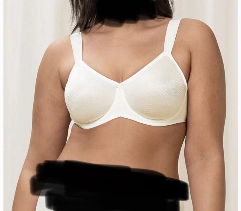 Triumph Essential Minimizer Minimizer bra Women's, Vanille, 70F