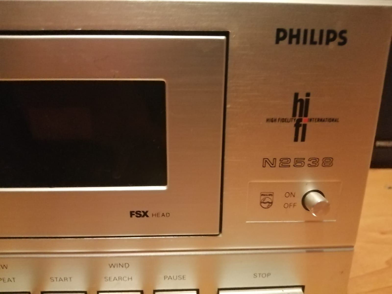 Magnetofon Philips N2538