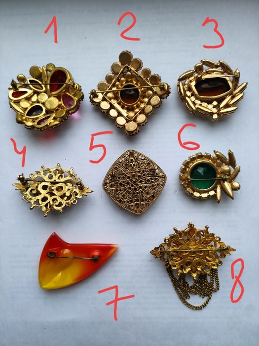 Брошь Чехия  б/у.