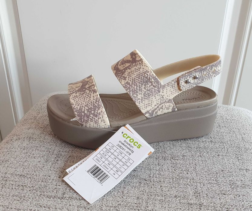 Босоножки Crocs, новые, р. 35