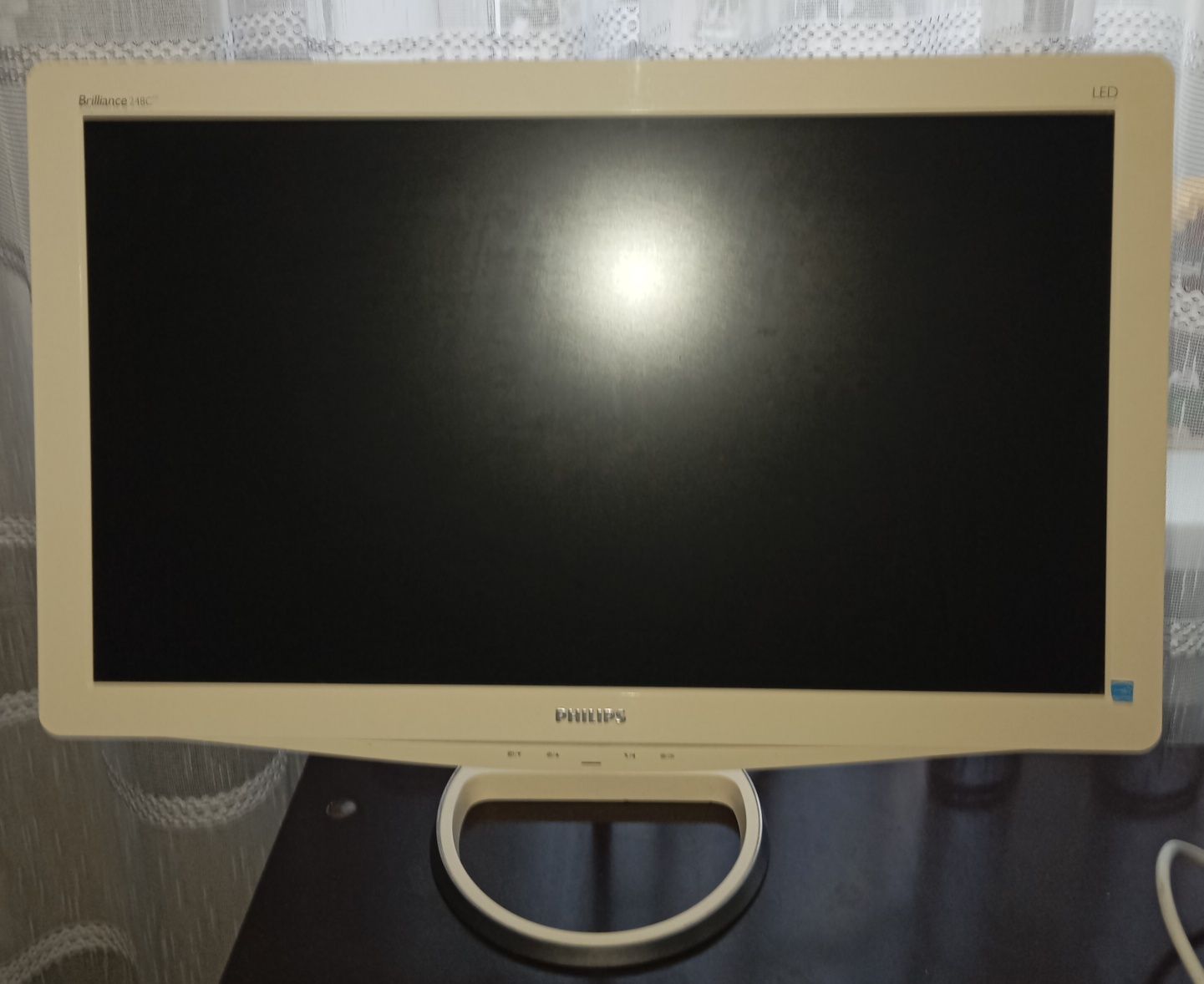 Монитор PHILIPS.