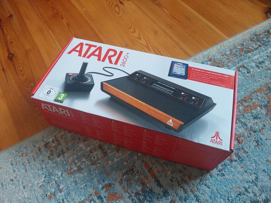 Konsola Atari 2600+