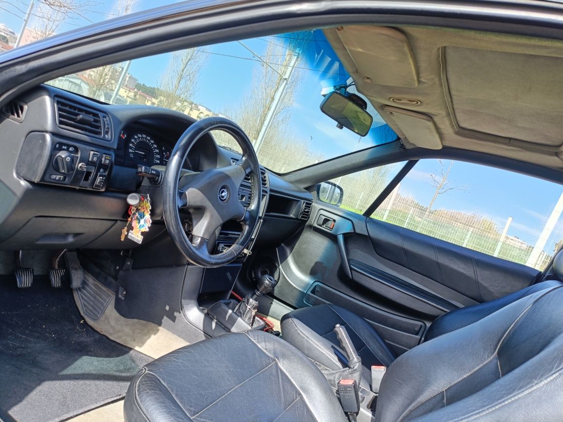 Opel calibra 2.0 16v 150cv