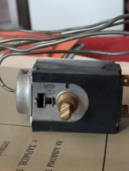 Продам реле температури для холодильника.