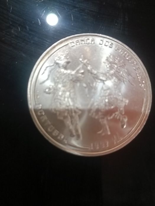 Moeda dança dos pauliteiros.