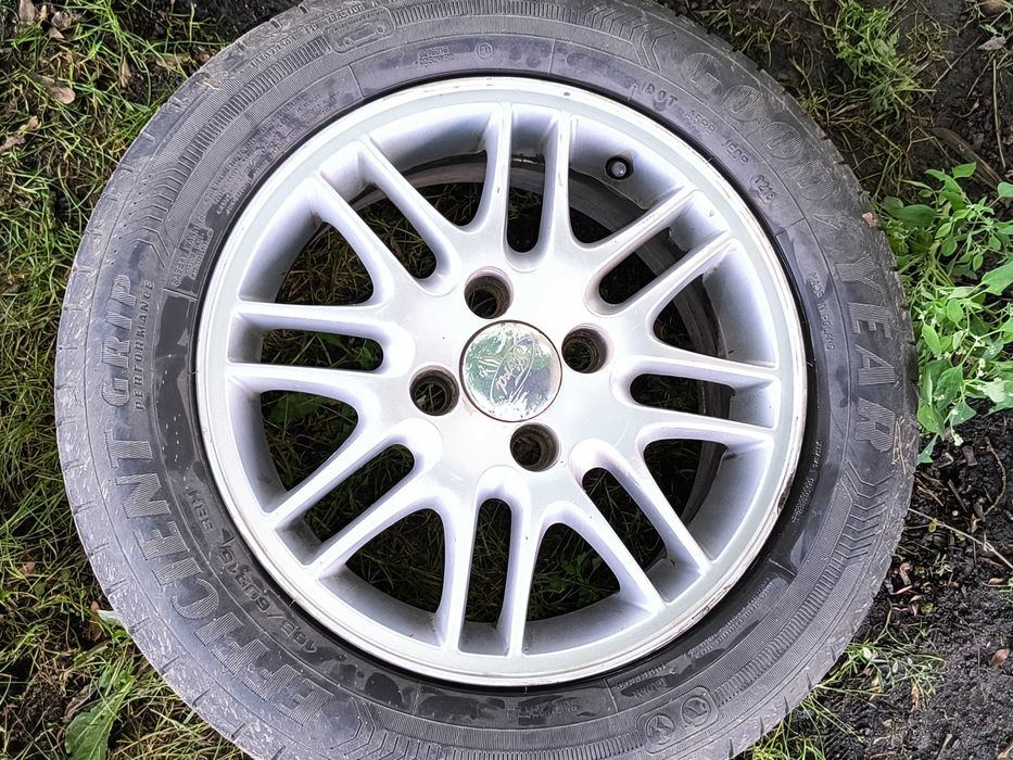 Felgi aluminiowe Focus MK1 4x108 ET52.5 15Cali