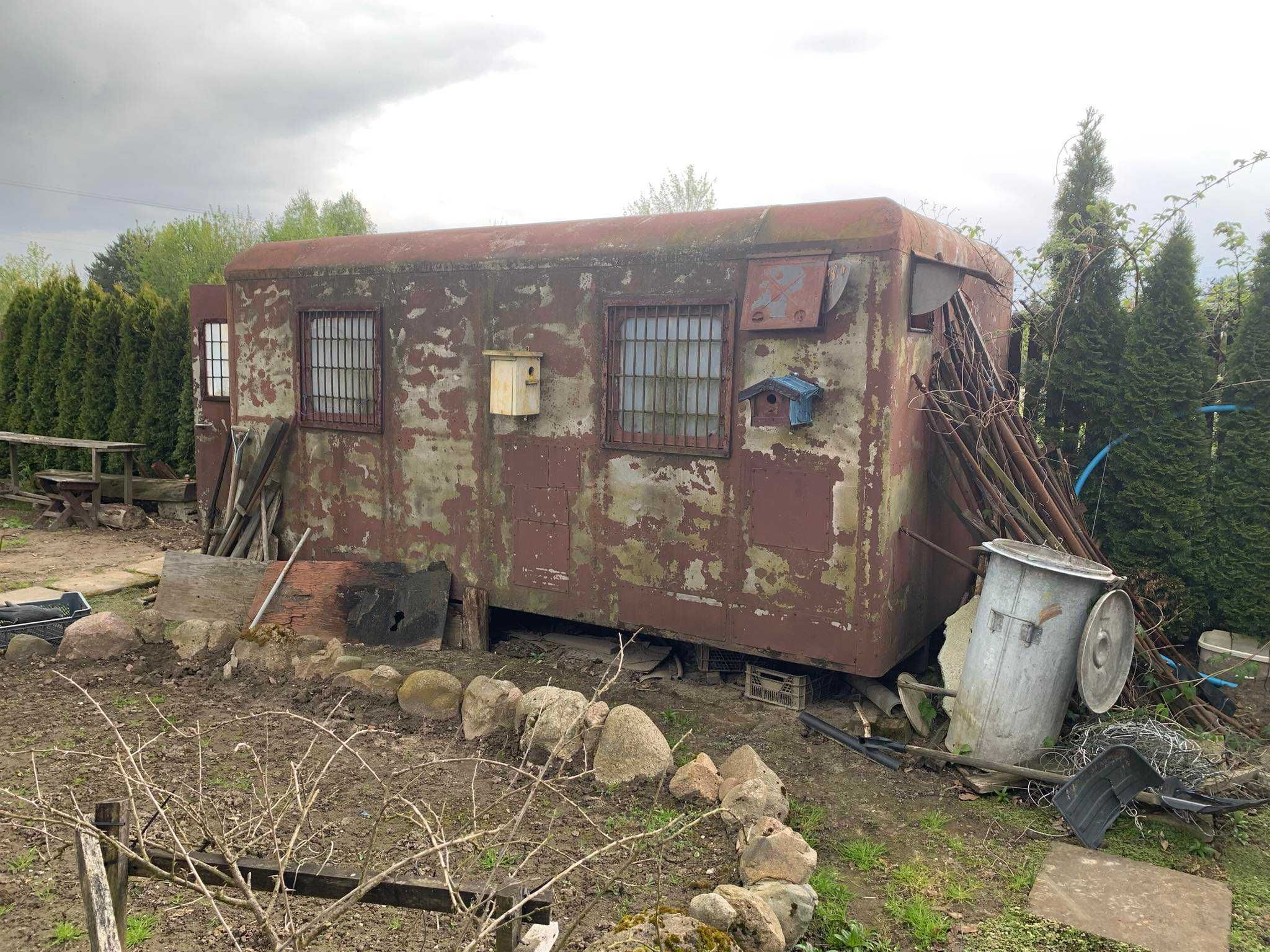 Wagon wojskowy stary na budowę