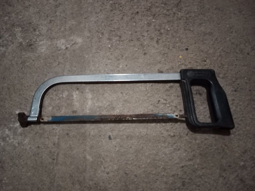 Piłka ręczna do metalu z czasów PRL.