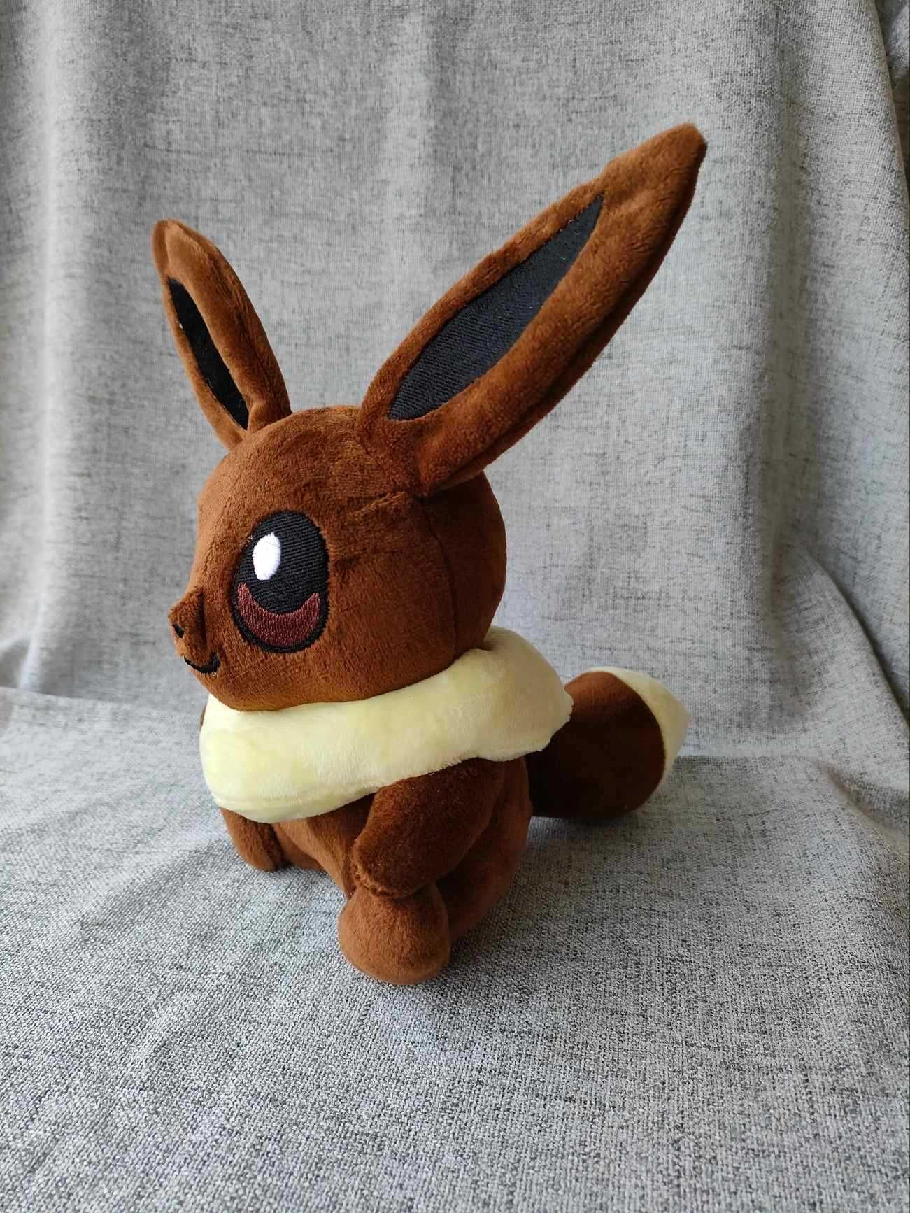 Pluszowy pokemon Eevee - ręcznie robiony