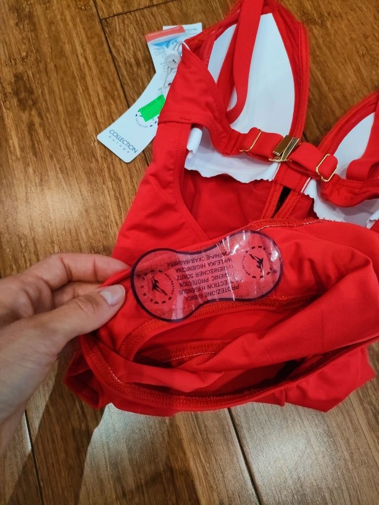 Nowy strój kąpielowy S self collection