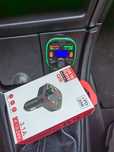 Transmiter samochodowy bluetooth USB Led