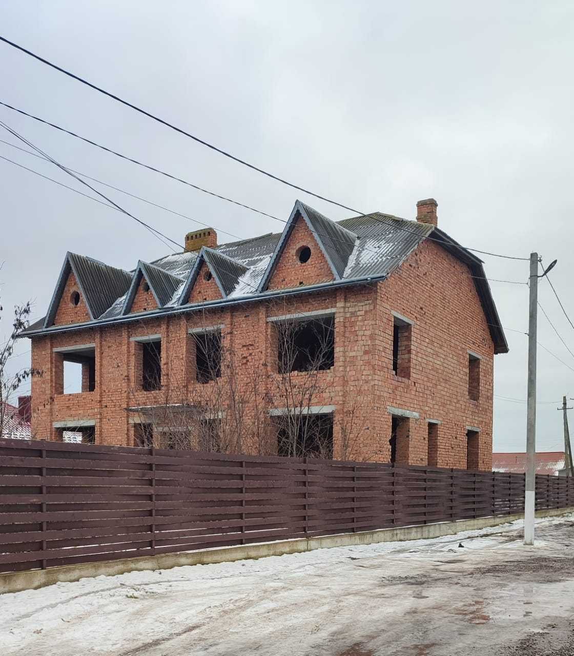 Об’єкт незавершеного будівництва, площею 203,20 кв.м. Чернівецька обл.