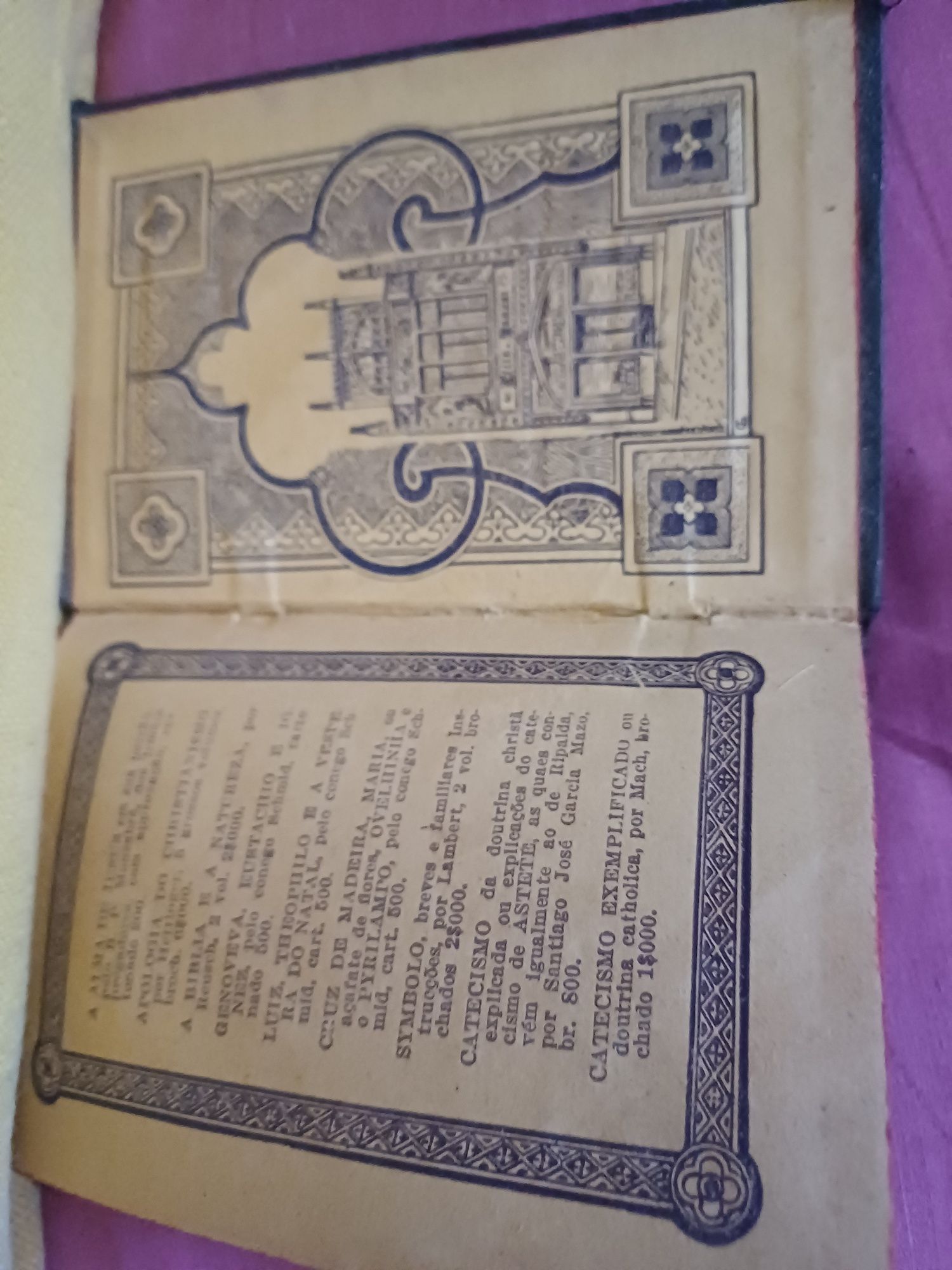 Livro  Relicário  Angélico  Livraria  Lello