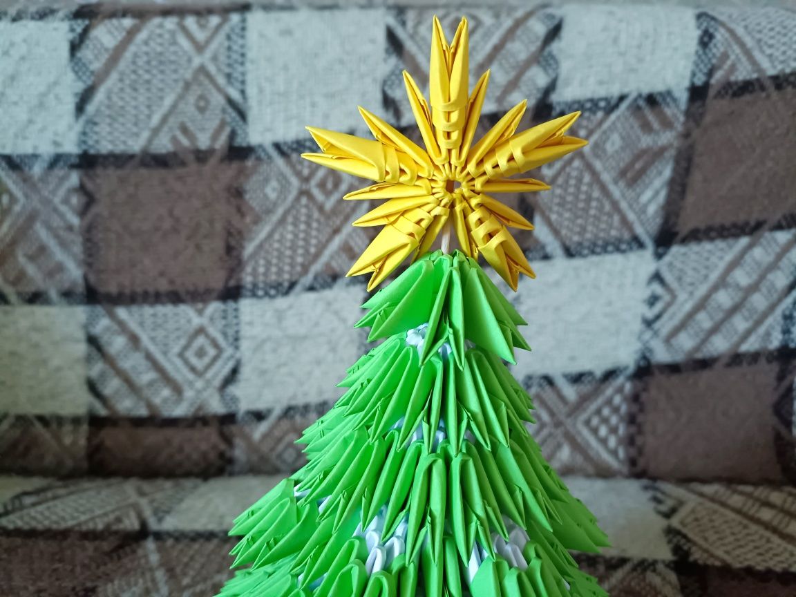 Choinka ze śniegiem Origami Modułowe 3D