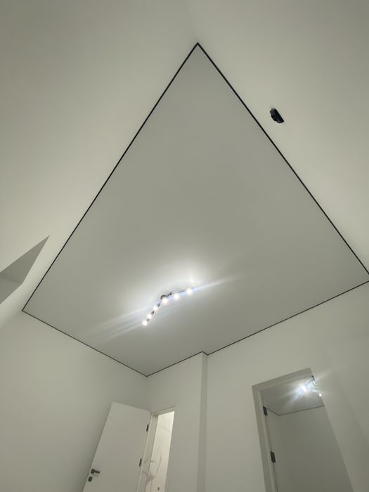 FM Натяжні Стелі