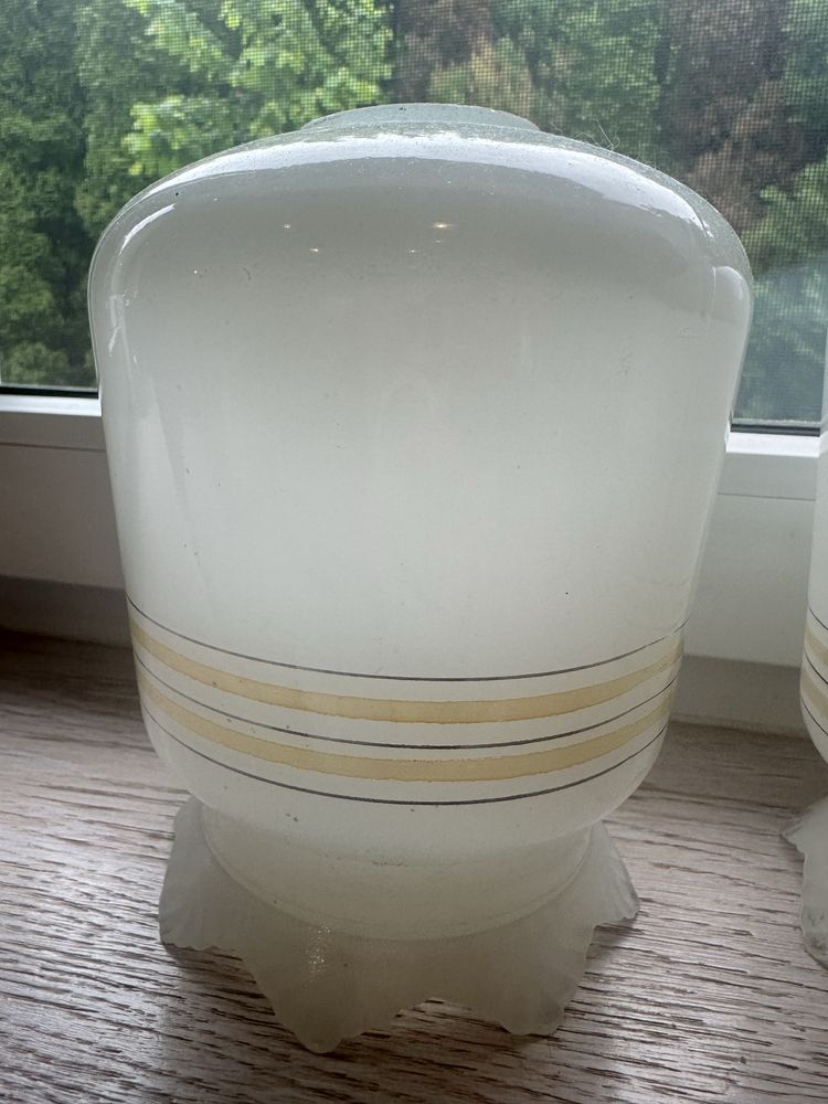Zestaw 3 kloszy PRL do lampy wiszącej.