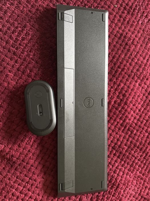 Комплект (клавиатура и мышь) Dell