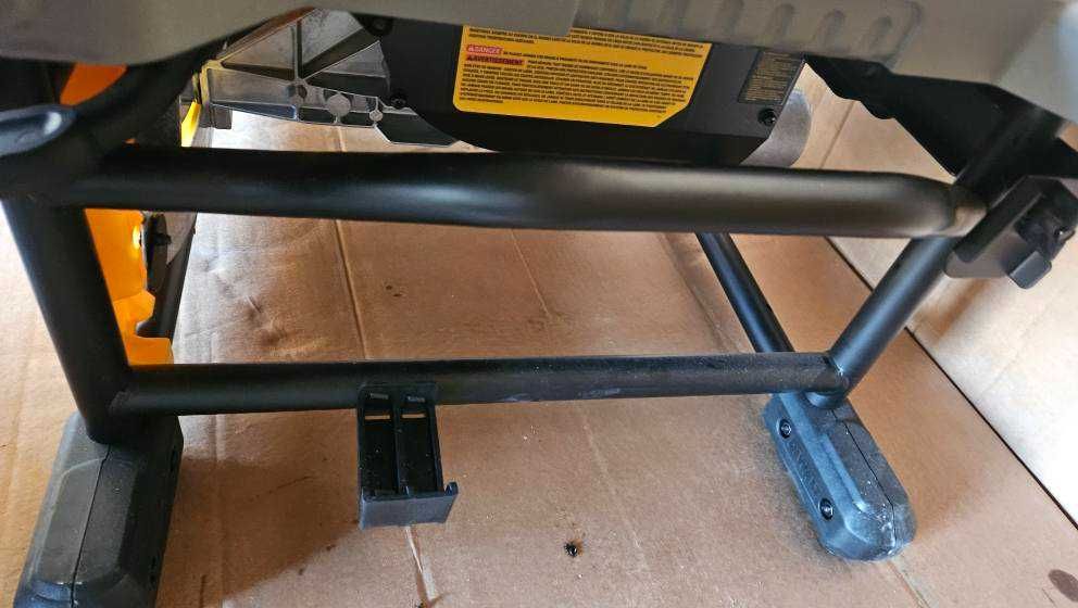 Pilarka stołowa 210mm Compact 1850W DWE7485