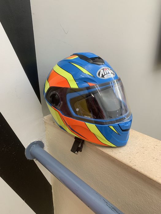 Capacete airoh como novo