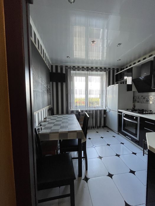 Продаж 2 кім. 9 мкрн. Лівий берег