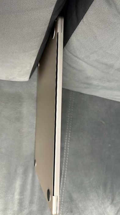 Apple Mackbook Air 15" 8gb/256gb SSD mysz apple gwarancja hub USP-C