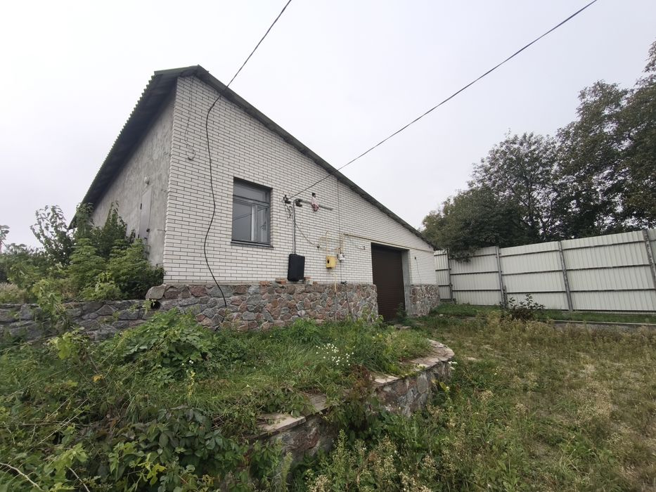 Продаж будинку біля Києва 150м2