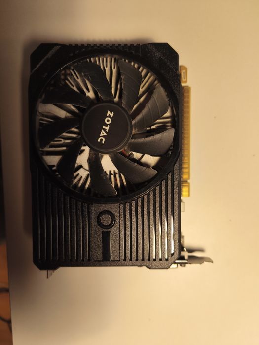 Karta graficzna Zotac GTX 1050TI 4gb