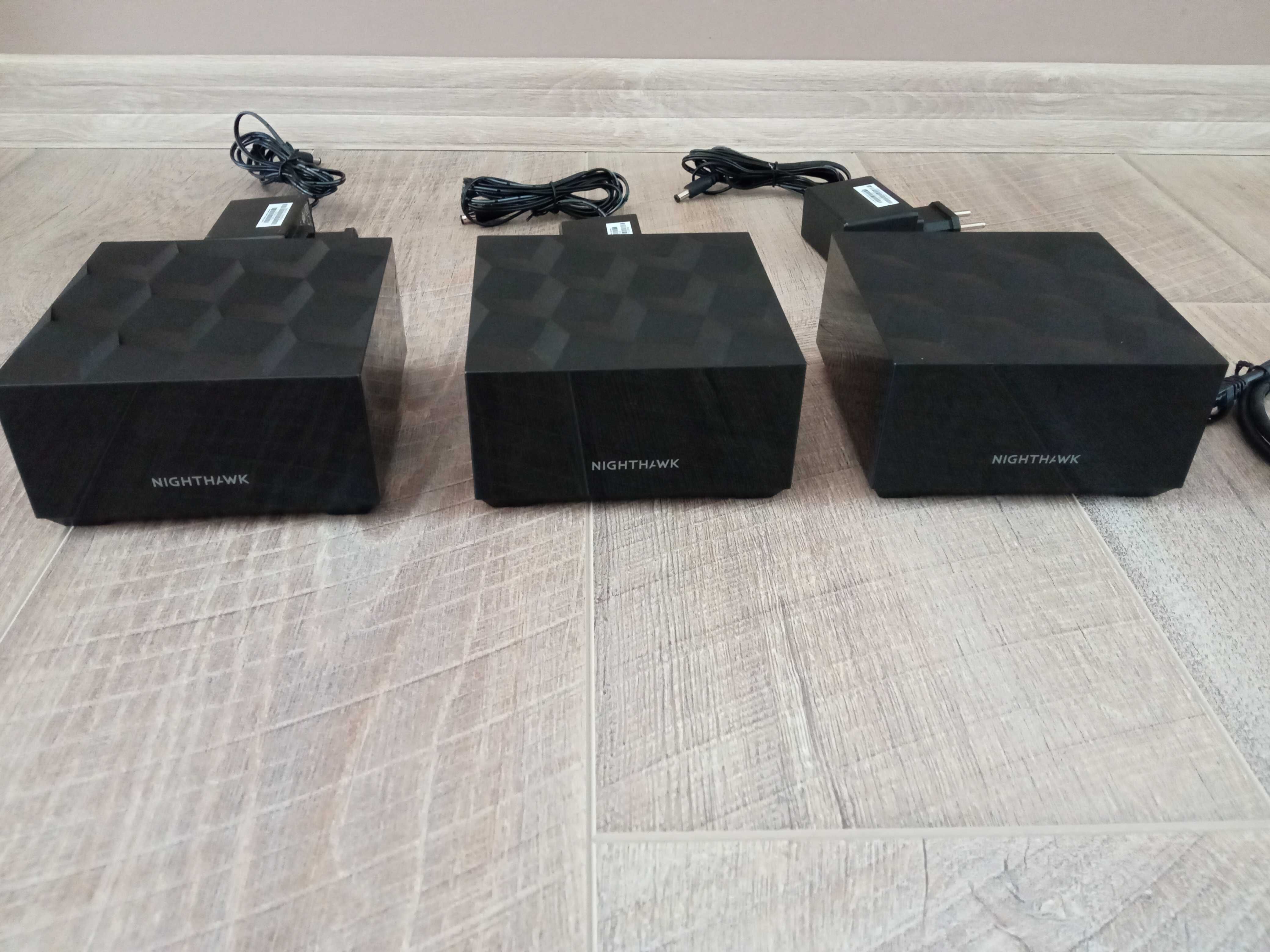 Маршрутизатор NETGEAR Nighthawk Mesh WiFi 6 MR60