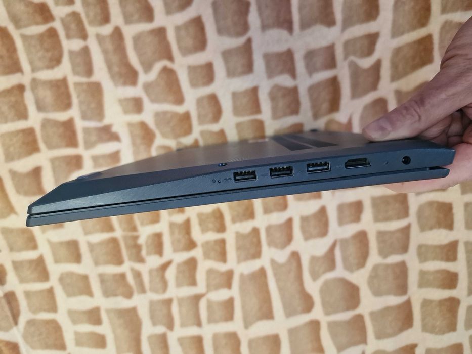 Lenovo V15IIL/Full HD/Соrе™ i5-1035G1(10 Gen)8DDR4/240SSD/Intel®UHD4GB