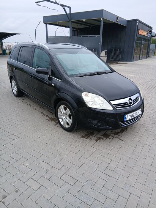 Продам Опель зафіра б 2008 року