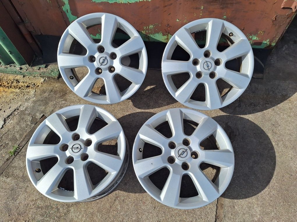 Alufelgi 5x110 16 ET44 OPEL Astra Combo Meriva Vectra Zafira koła