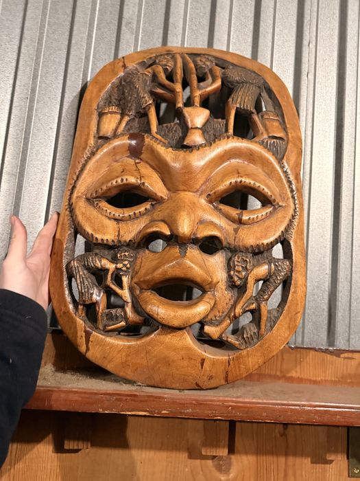 Duża maska afrykańska