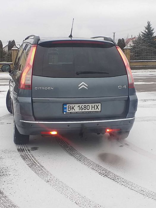 Сітроен С4 гранд пікассо